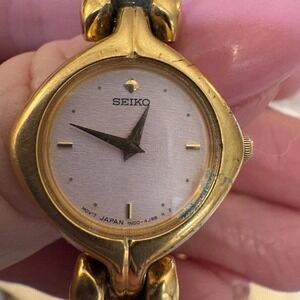 Seiko 1N00-1D09 Gold Tone Quartz Ladies Watch Japan Movement